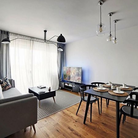 One Apartment Сьрем Экстерьер фото